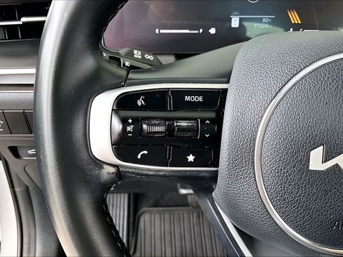 Used 2025 Kia K5 GT-Line w/ GT-Line Premium Package FWD image 10