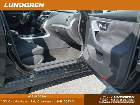 Used 2015 Nissan Altima 2.5 S w/ Sport Value Package FWD image 7
