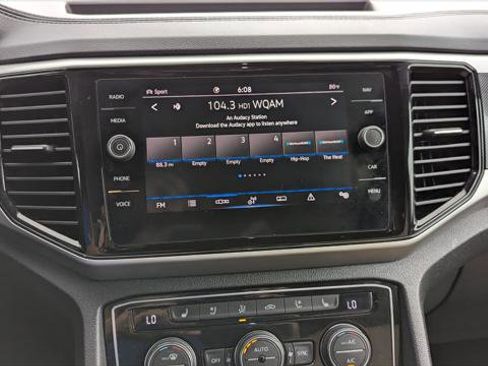 Used 2022 Volkswagen Atlas Cross Sport SEL Premium R-Line image 26