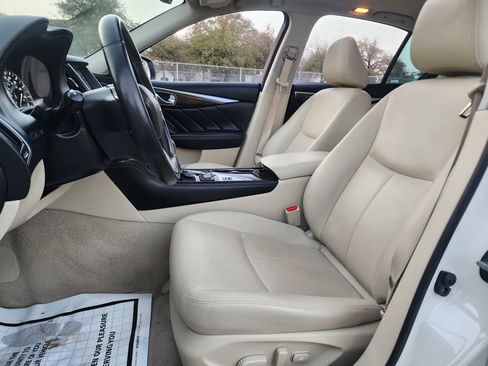 Used 2019 INFINITI Q50 Luxe w/ Essential Package (3.0T Luxe) image 24