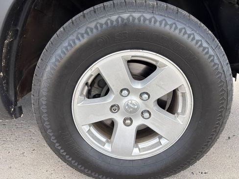 Used 2012 RAM 1500 Classic SLT image 25