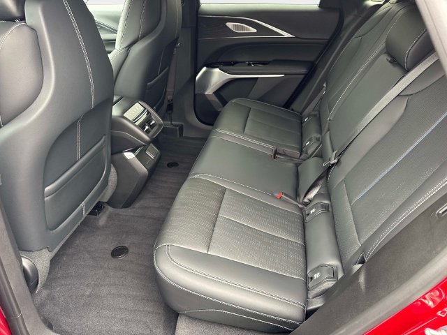 Certified 2024 Cadillac Lyriq Luxury w/ LPO, Floor Liner Package AWD/4WD image 13