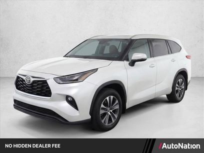 Used 2020 Toyota Highlander XLE