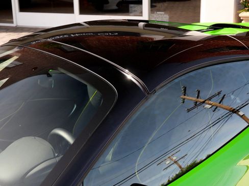 Used 2025 McLaren Artura Spider image 17