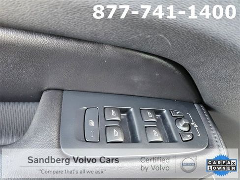 Certified 2024 Volvo XC60 T8 Core image 16