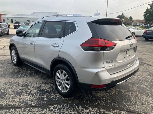 Used 2020 Nissan Rogue SV FWD image 5