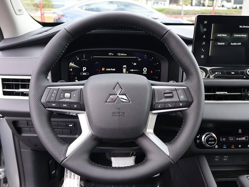 New 2026 Mitsubishi Outlander SEL image 41