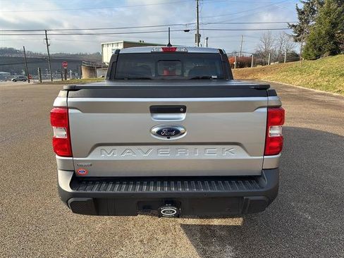 Certified 2024 Ford Maverick Lariat image 3