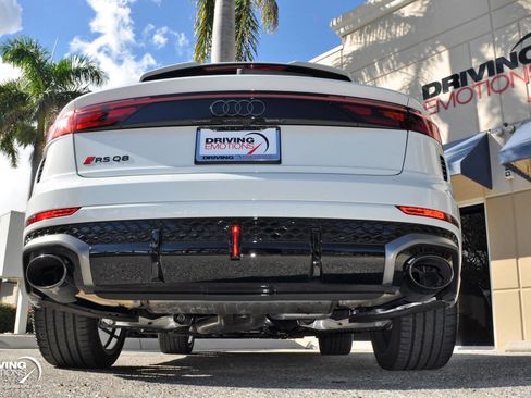Used 2025 Audi RS Q8 performance image 37