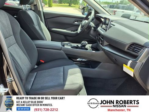 New 2026 Nissan Rogue SV FWD image 21