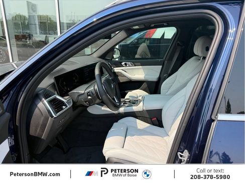 New 2026 BMW X5 xDrive40i AWD/4WD image 14