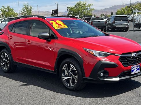Used 2024 Subaru Crosstrek 2.0i Premium AWD/4WD image 3