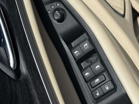 Used 2022 Jeep Grand Cherokee L Limited AWD/4WD image 12
