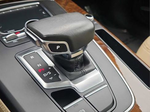 Used 2018 Audi Q5 Prestige w/ Prestige Package AWD/4WD image 30
