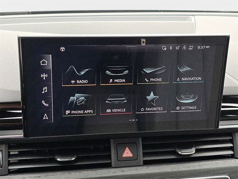 Used 2023 Audi A4 2.0T Premium Plus w/ Premium Plus Package image 27