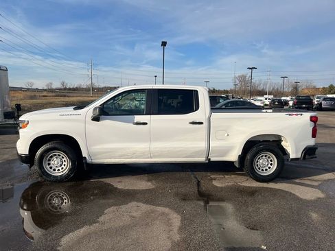 Used 2022 Chevrolet Silverado 1500 W/T w/ WT Value Package image 4