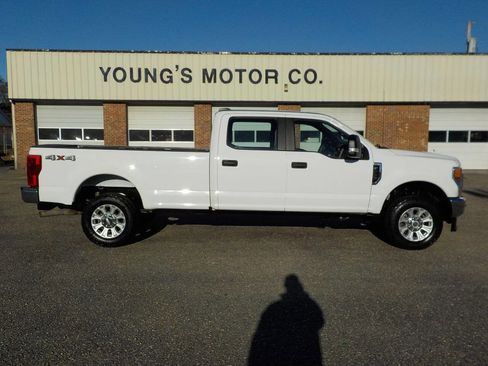 Used 2021 Ford F250 XL w/ STX Appearance Package image 7