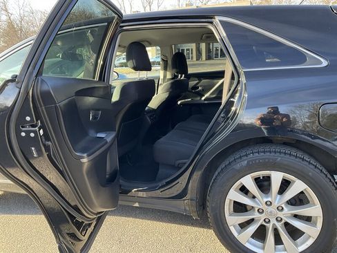 Used 2013 Toyota Venza LE image 12