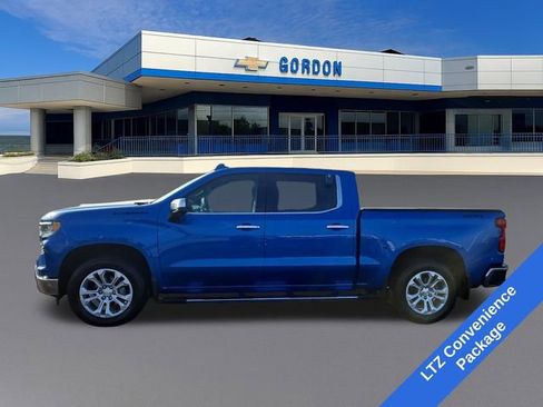 Used 2023 Chevrolet Silverado 1500 LTZ w/ LTZ Premium Package image 3