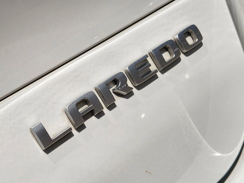 Used 2025 Jeep Grand Cherokee L Laredo w/ Luxury Tech Group I image 19