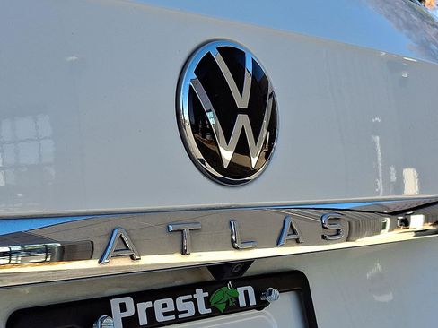 Used 2022 Volkswagen Atlas SEL image 31