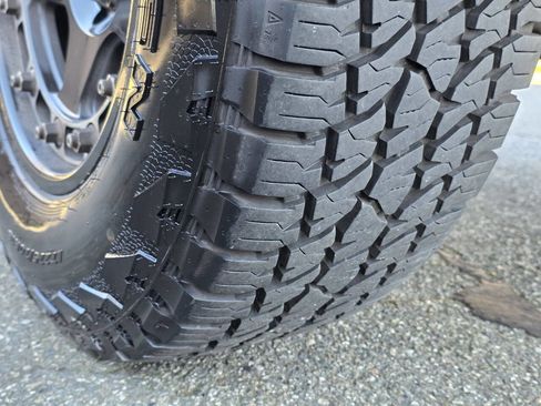 Used 2009 Toyota FJ Cruiser Base 4x4 4dr SUV 5A image 20