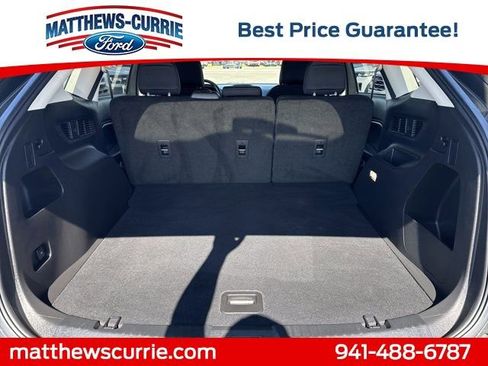 Certified 2024 Ford Edge SE image 13