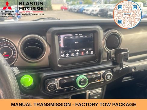 Used 2023 Jeep Gladiator Sport w/ Trailer Tow Package AWD/4WD image 18