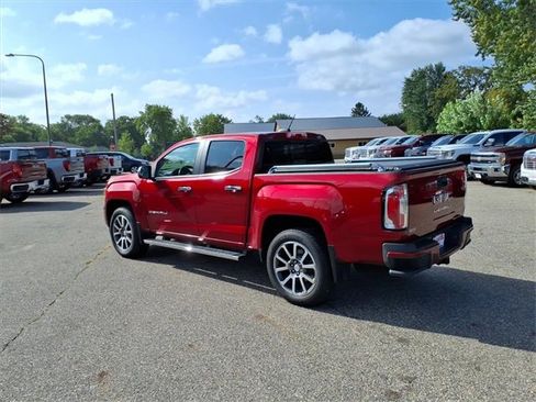 Used 2021 GMC Canyon Denali image 6