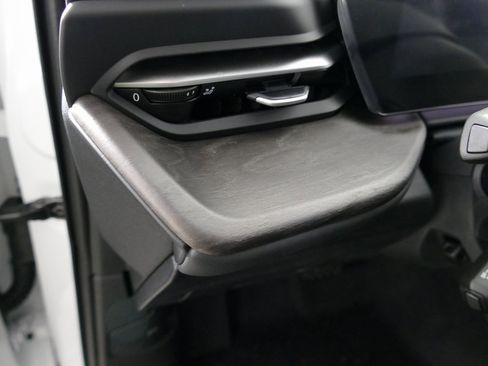 New 2025 Audi Q5 Premium Plus image 15