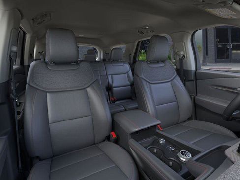 New 2026 Ford Explorer Active w/ Active Comfort Package image 10
