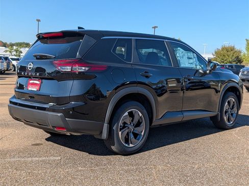 New 2026 Nissan Rogue SV w/ Cold Weather Package image 3