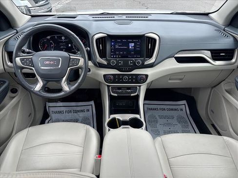 Certified 2022 GMC Terrain Denali w/ Denali Premium Package AWD/4WD image 7