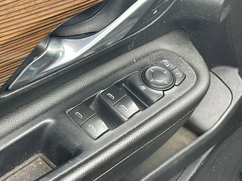 Used 2020 GMC Terrain SLE w/ Driver Convenience Package AWD/4WD image 16
