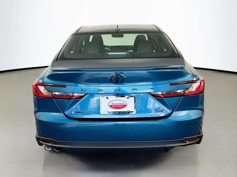 Certified 2026 Toyota Camry SE w/ Convenience Package FWD image 6