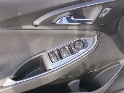 Certified 2022 Chevrolet Malibu RS image 23