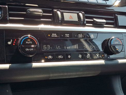 Certified 2024 Nissan Pathfinder SL AWD/4WD image 17