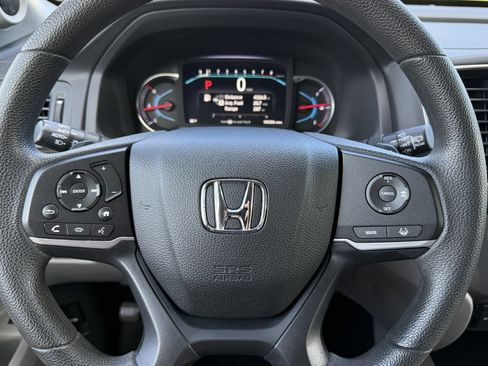 Used 2021 Honda Pilot EX image 21