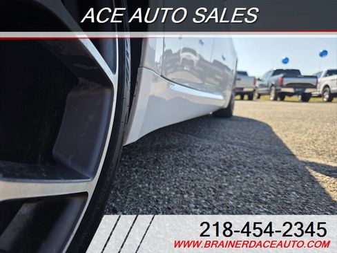 Used 2019 Alfa Romeo Giulia Ti image 6