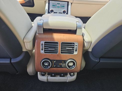 Used 2019 Land Rover Range Rover HSE AWD/4WD image 27