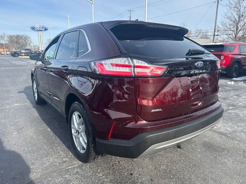 Used 2023 Ford Edge SEL w/ Convenience Package image 9