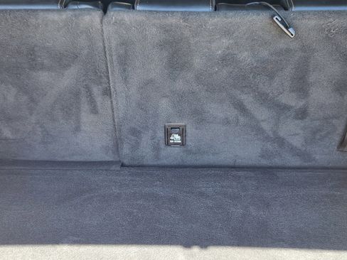 Used 2018 Toyota Highlander XLE w/ Carpet Mat Package (TMS) AWD/4WD image 26