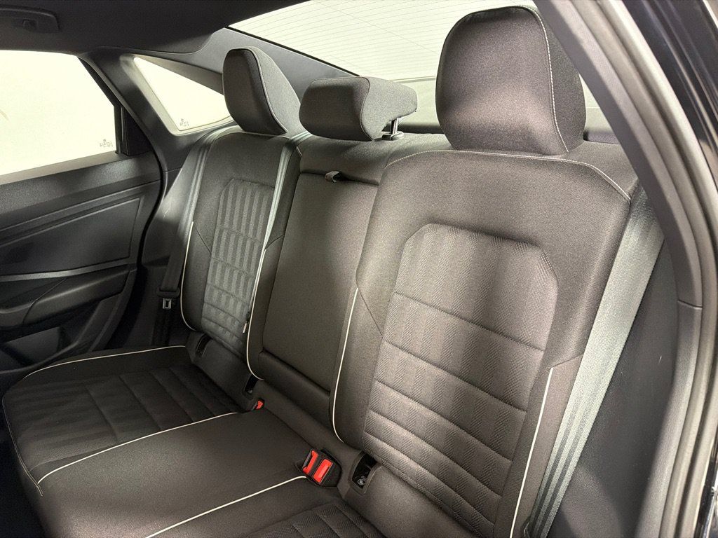 Used 2023 Volkswagen Jetta Sport FWD image 19