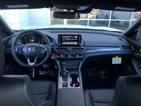 Certified 2022 Honda Accord Sport image 7