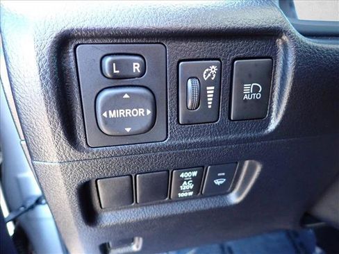 Used 2023 Toyota 4Runner TRD Off-Road image 16