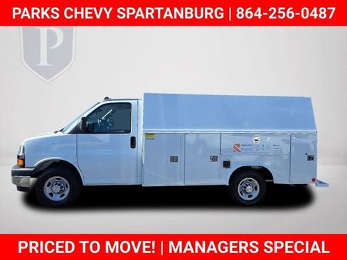 New 2025 Chevrolet Express 3500 w/ Power Convenience Package image 10