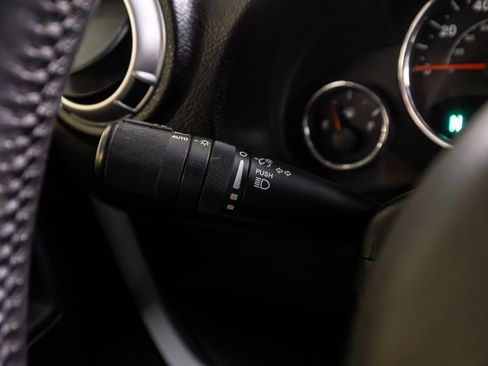 Used 2016 Jeep Wrangler Unlimited Sahara AWD/4WD image 53