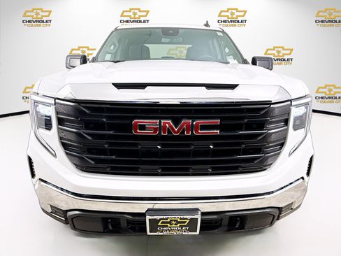 Used 2024 GMC Sierra 1500 Pro w/ Pro Value Package RWD image 2
