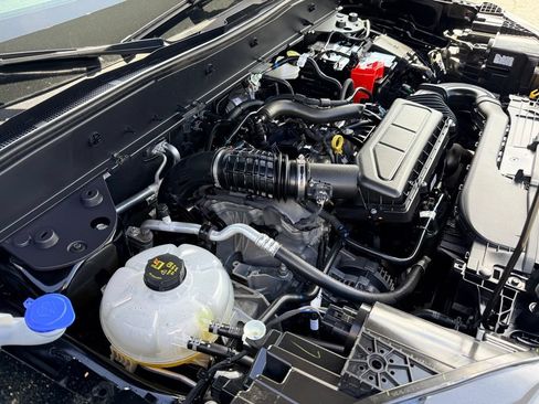 Certified 2025 Ford Bronco Sport Big Bend AWD/4WD image 36