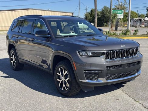 New 2025 Jeep Grand Cherokee L Limited image 8